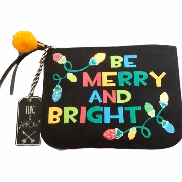 Twig & Arrow Handbags - 🆕 NWT “Be Merry and Bright” Bag